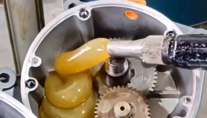 润滑脂选择价格至上？这些润滑油脂选择雷区你要注意！