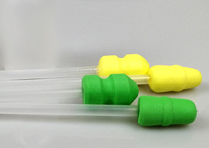 兽用输精管，选对润滑剂有多重要？宝星食品级医用润滑油为养殖保驾护航