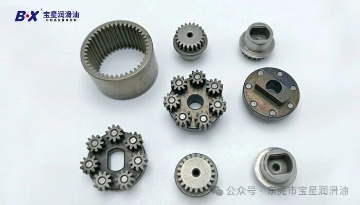 精密齿轮漏油、噪音大？宝星齿轮润滑脂来支招！
