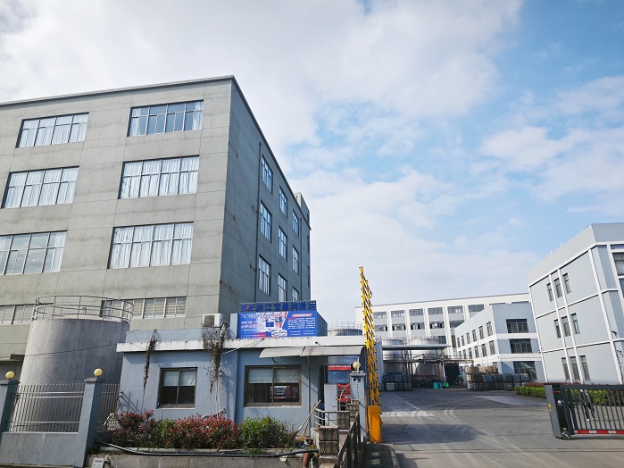 浙江生产基地硬核实力！宝星润滑油年产能数十万吨，服务30000+ 客户的供应密码